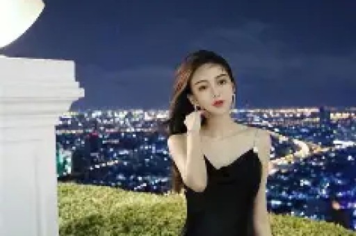 《动漫美女100%穷变无尽》免费观看