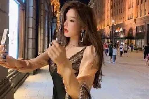“微视角”传播：让主旋律短视频吸引更多受众——对军事短视频《春到巴塘》的观察与思考